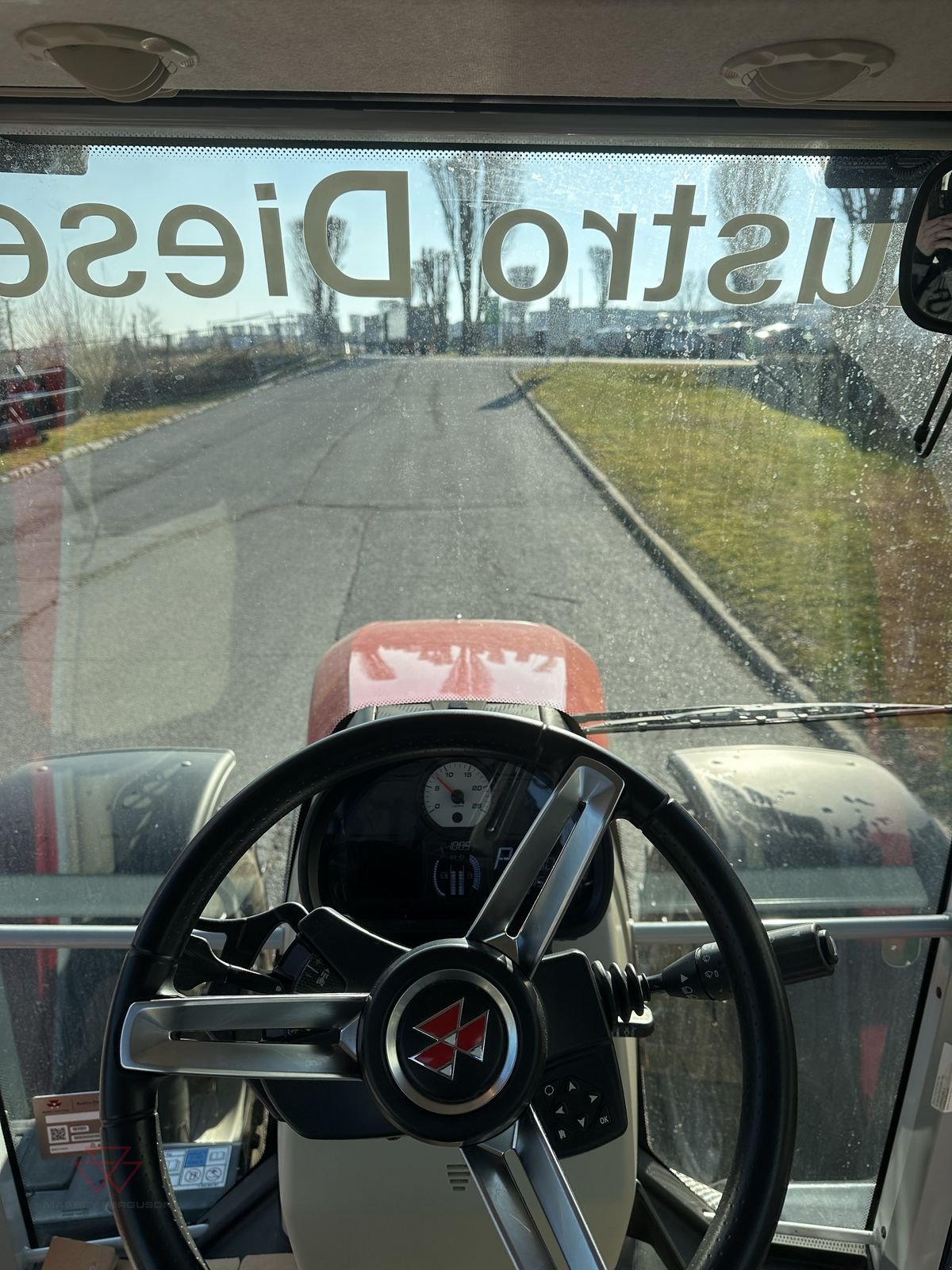 Traktor tipa Massey Ferguson MF 6S.180, Vorführmaschine u Schwechat (Slika 11)