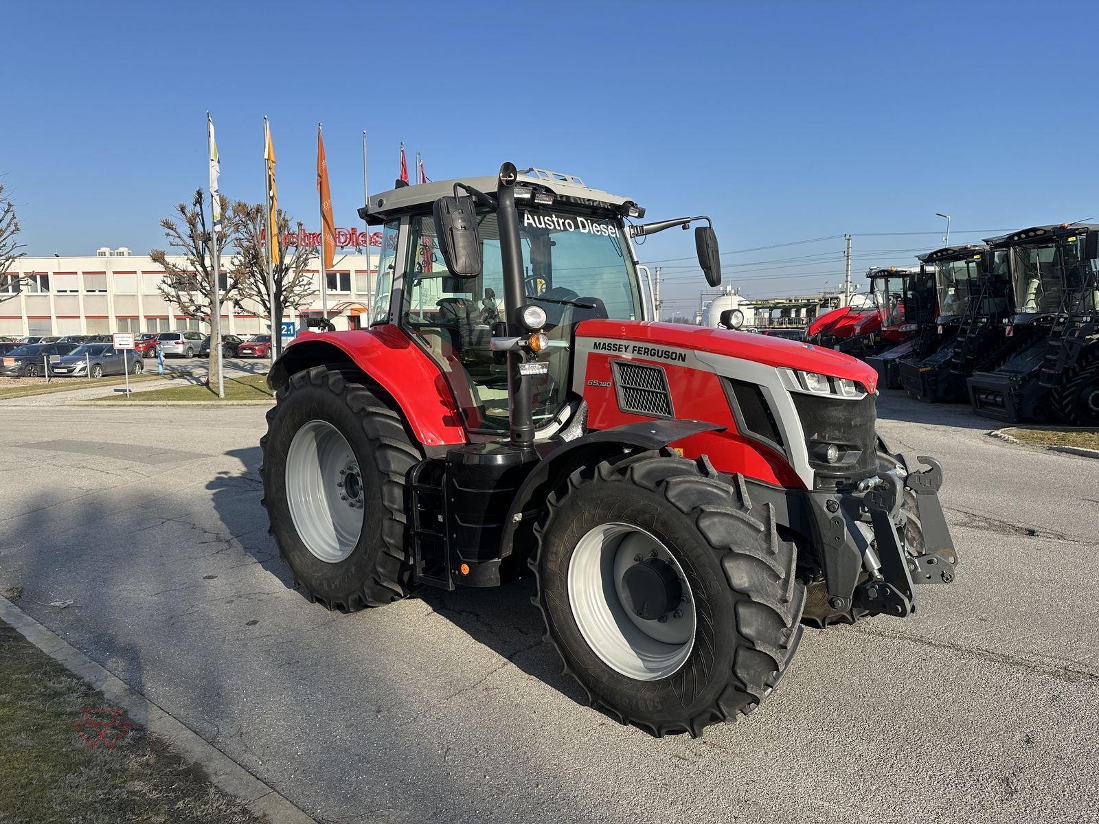 Traktor tipa Massey Ferguson MF 6S.180, Vorführmaschine u Schwechat (Slika 9)