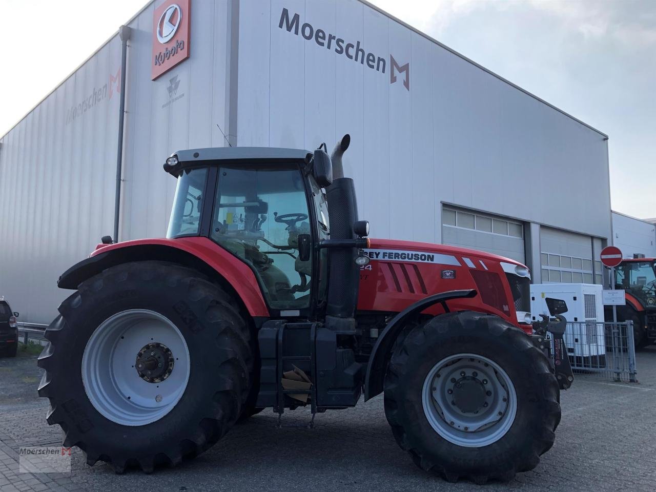 Traktor of the type Massey Ferguson MF 7624 Dyna VT, Gebrauchtmaschine in Tönisvorst (Picture 2)