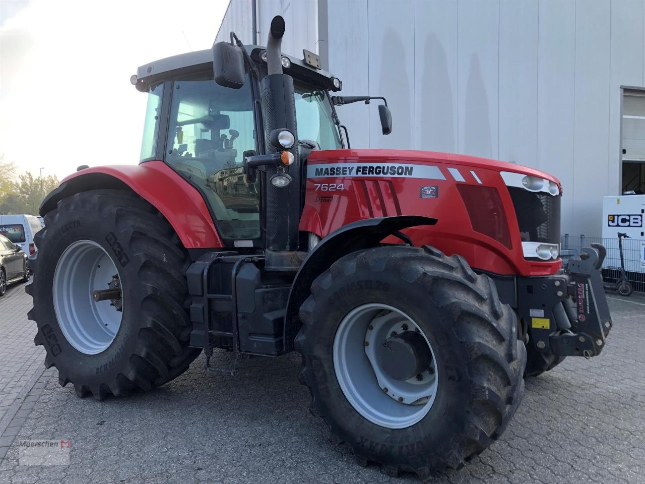 Traktor of the type Massey Ferguson MF 7624 Dyna VT, Gebrauchtmaschine in Tönisvorst (Picture 3)