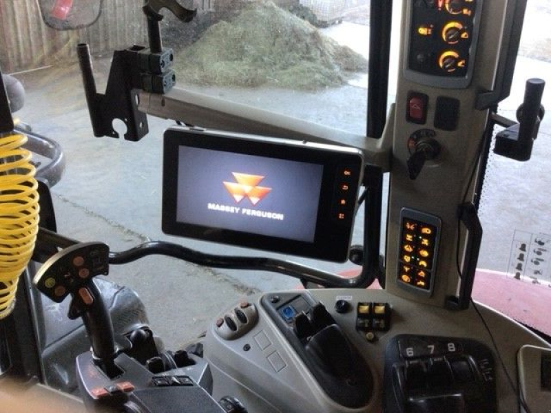 Traktor типа Massey Ferguson MF 7716VT, Gebrauchtmaschine в ALBI (Фотография 8)