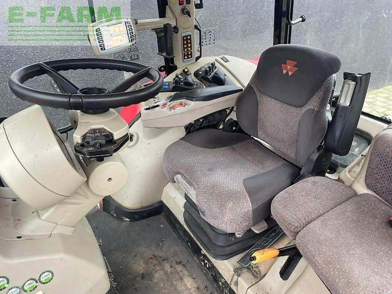 Traktor van het type Massey Ferguson mf 7722, Gebrauchtmaschine in gg VEGHEL (Foto 19)