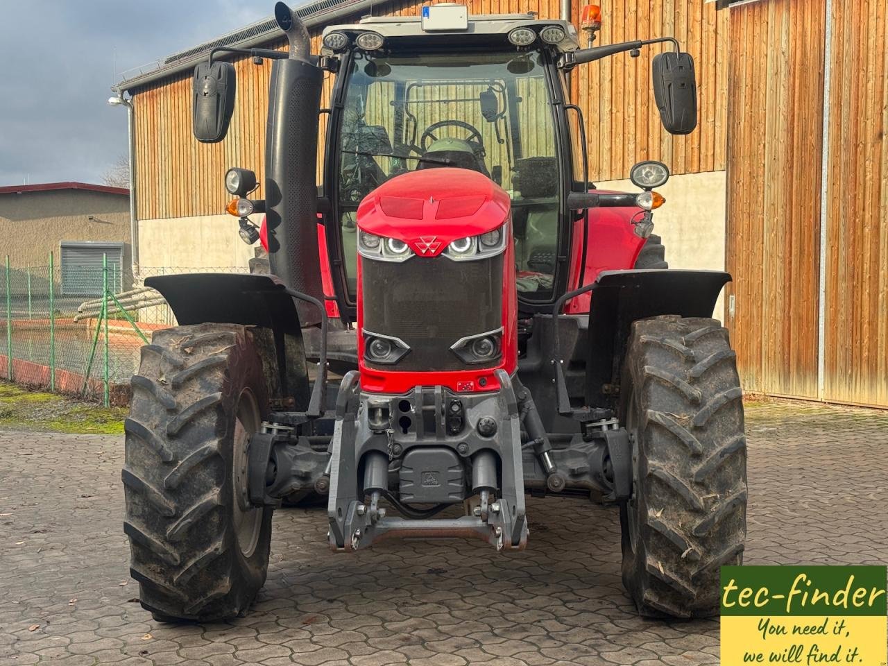 Traktor типа Massey Ferguson MF 7724 Dyna-6 EXCLUSIVE, Gebrauchtmaschine в Könnern (Фотография 7)