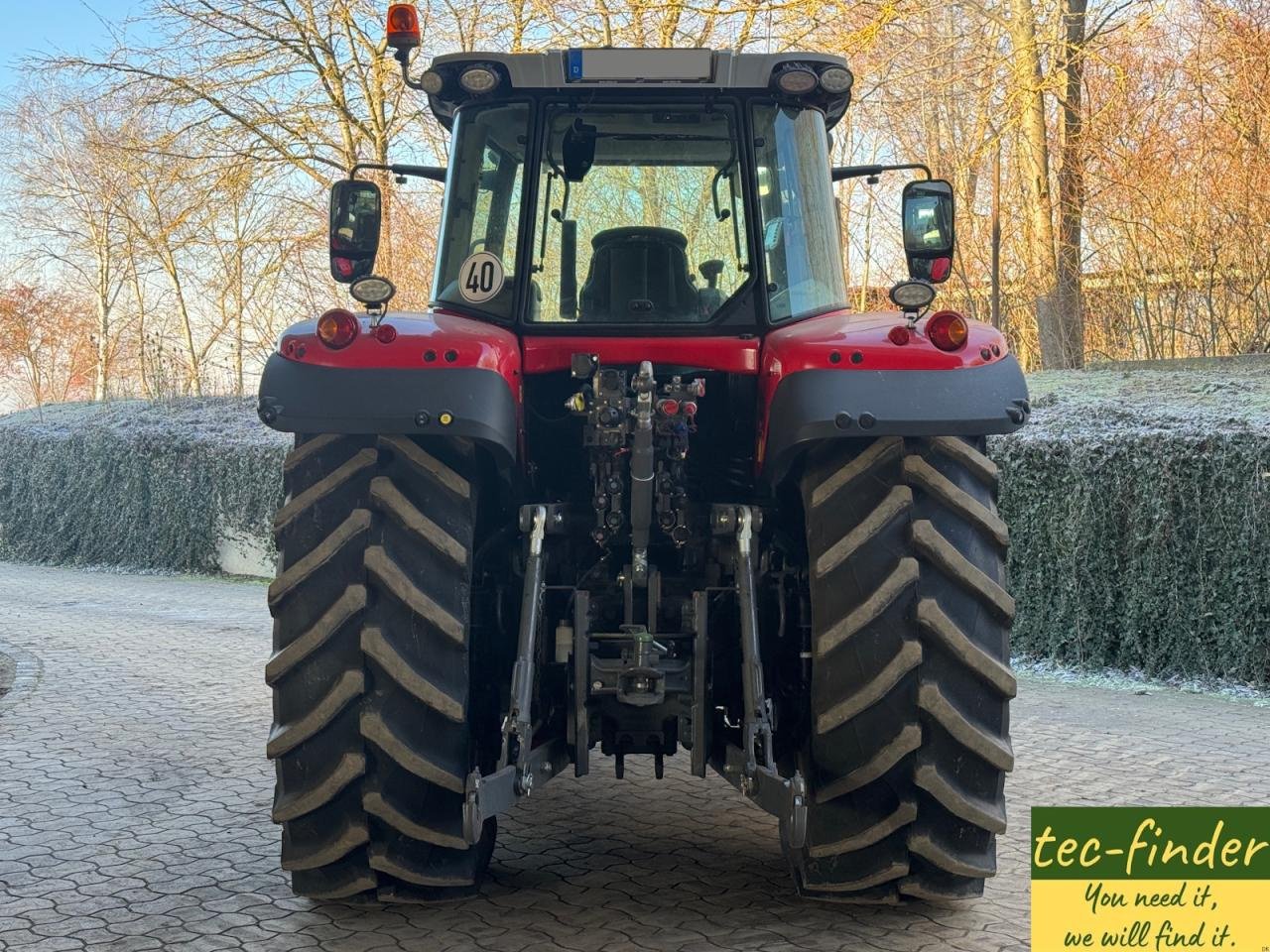 Traktor of the type Massey Ferguson MF 7724 Dyna-6 EXCLUSIVE, Gebrauchtmaschine in Könnern (Picture 3)