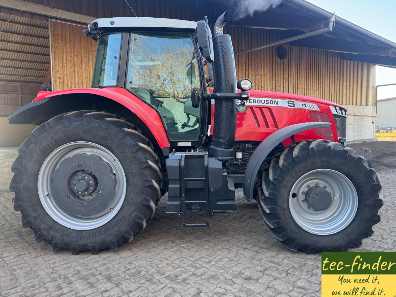 Traktor of the type Massey Ferguson MF 7724 Dyna-6 EXCLUSIVE, Gebrauchtmaschine in Könnern (Picture 4)