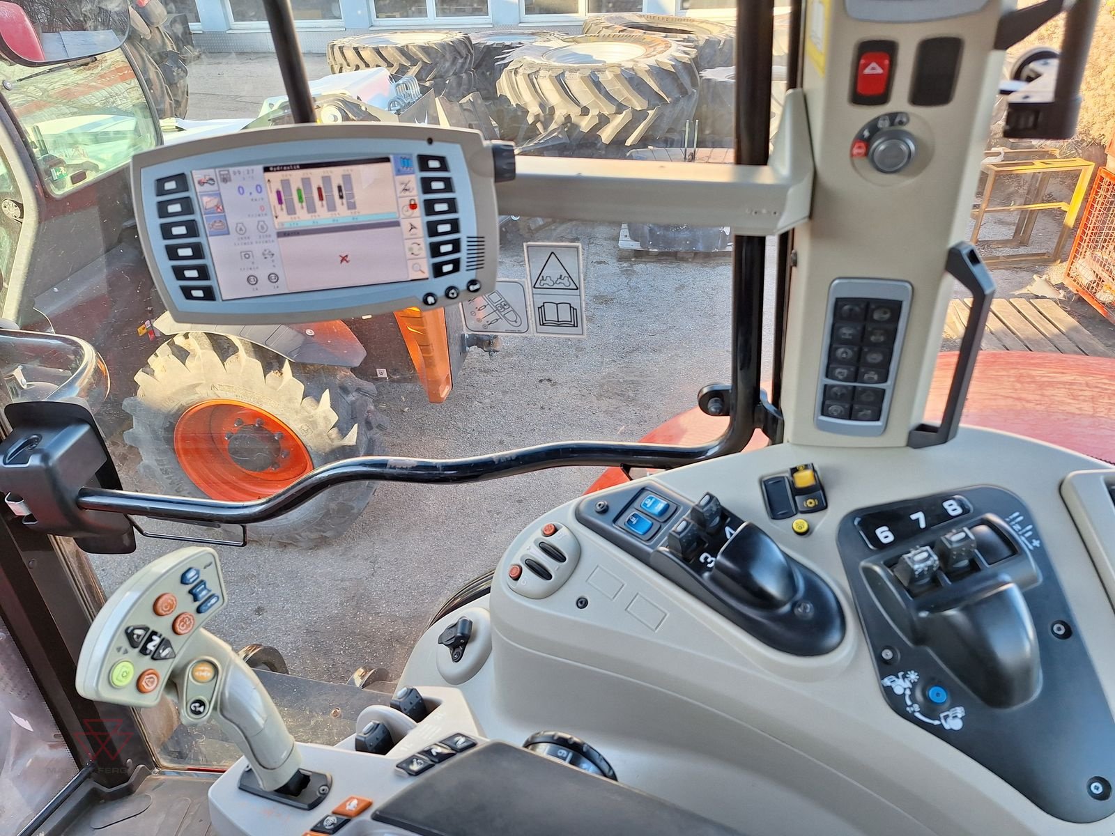 Traktor del tipo Massey Ferguson MF 7726 Dyna-6 Exclusive, Gebrauchtmaschine en Schwechat (Imagen 10)