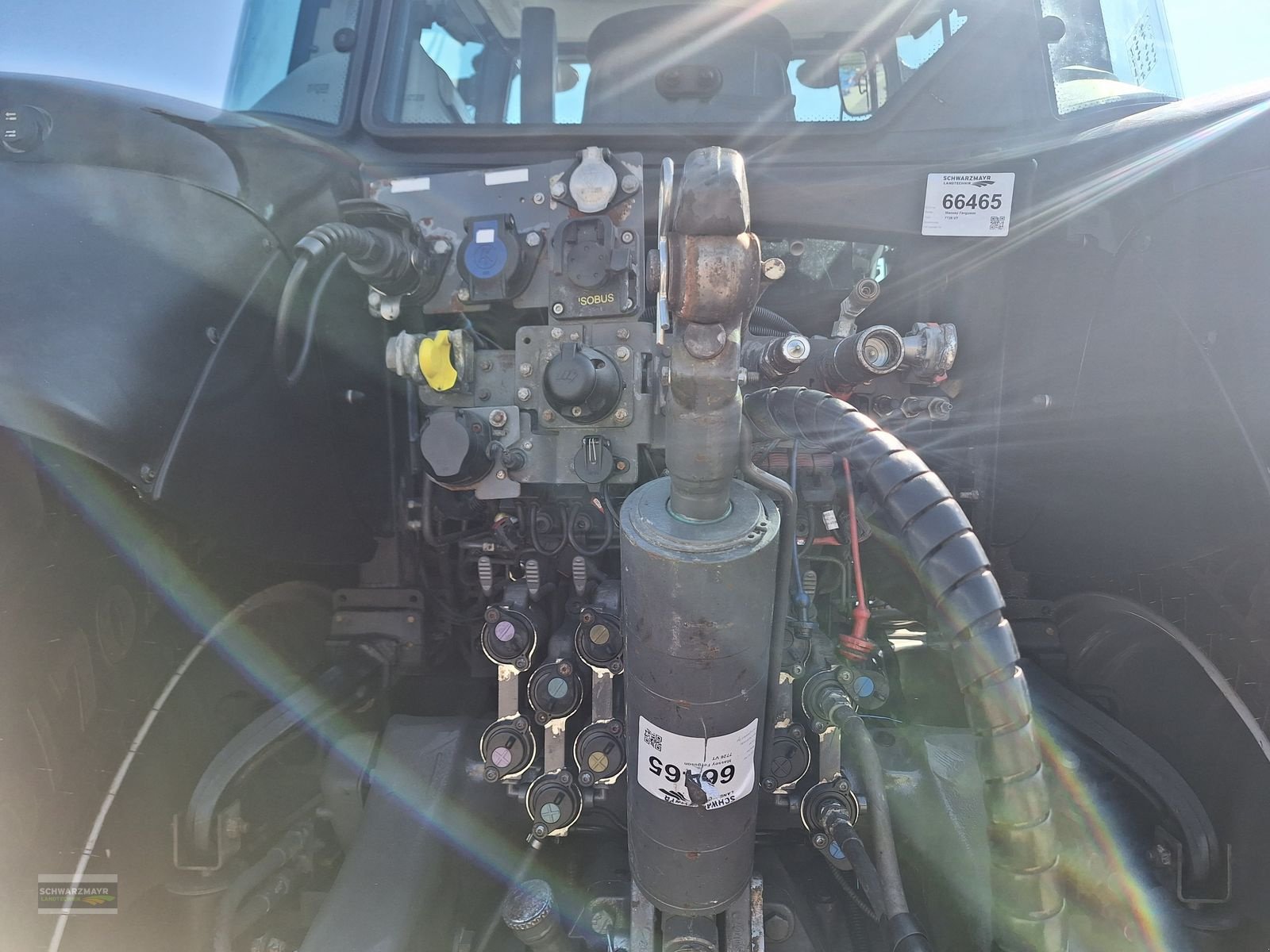 Traktor типа Massey Ferguson MF 7726 S Exclusive, Gebrauchtmaschine в Gampern (Фотография 7)