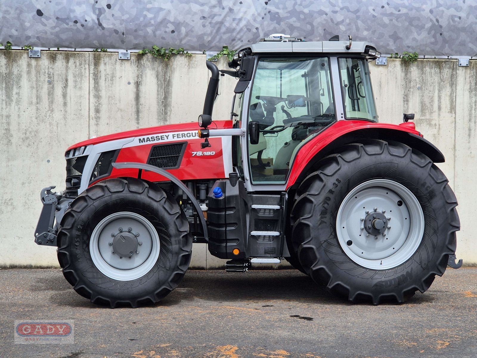 Traktor του τύπου Massey Ferguson MF 7S.180 Dyna-VT Exclusive, Neumaschine σε Lebring (Φωτογραφία 15)