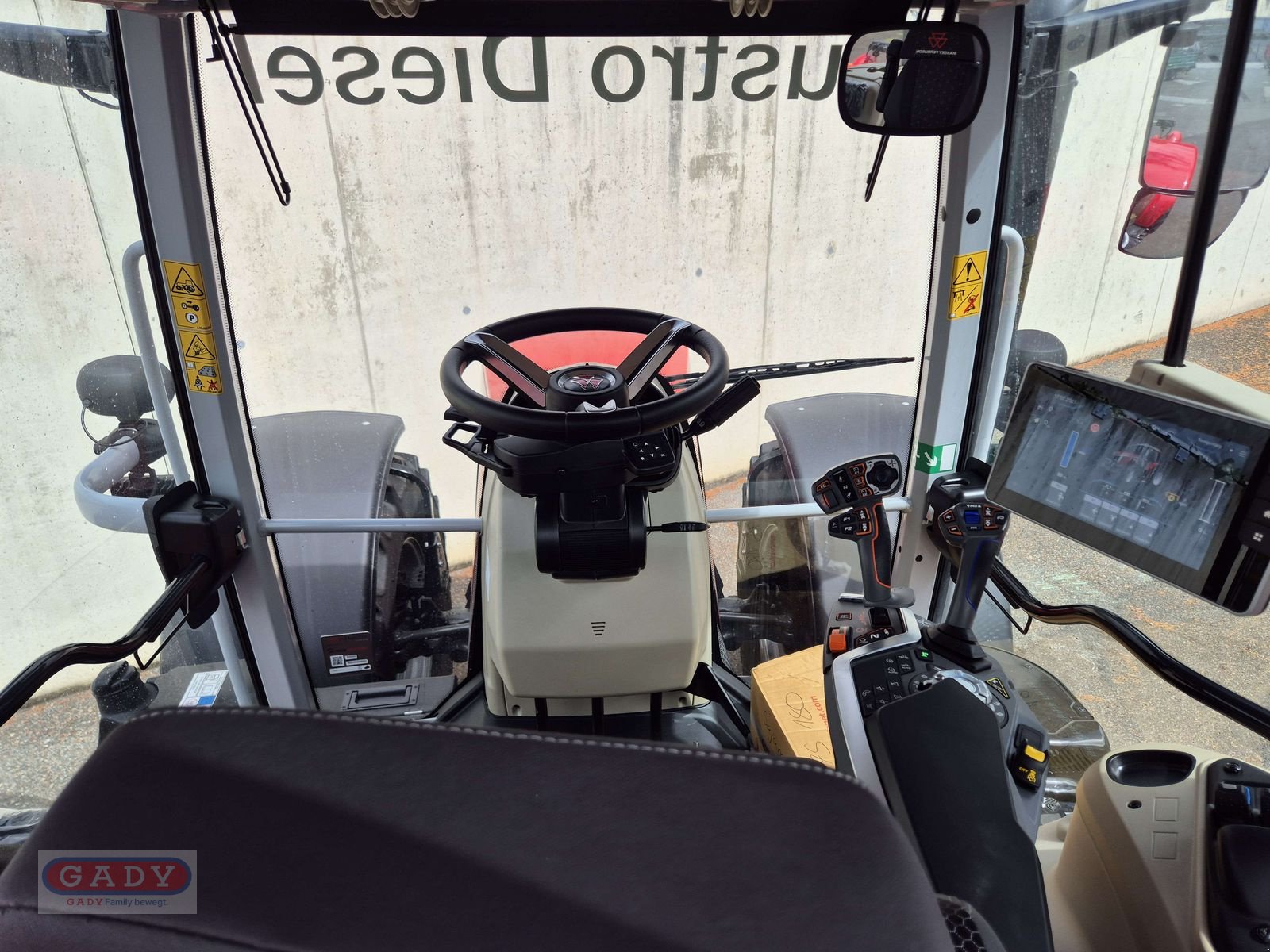 Traktor του τύπου Massey Ferguson MF 7S.180 Dyna-VT Exclusive, Neumaschine σε Lebring (Φωτογραφία 5)