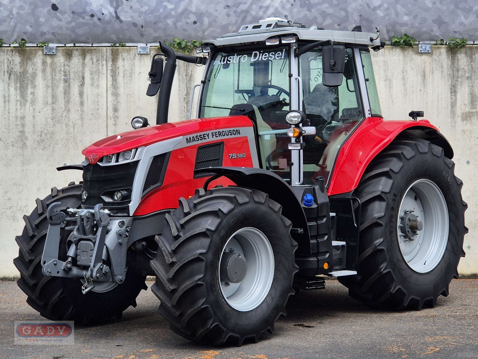 Traktor του τύπου Massey Ferguson MF 7S.180 Dyna-VT Exclusive, Neumaschine σε Lebring (Φωτογραφία 1)