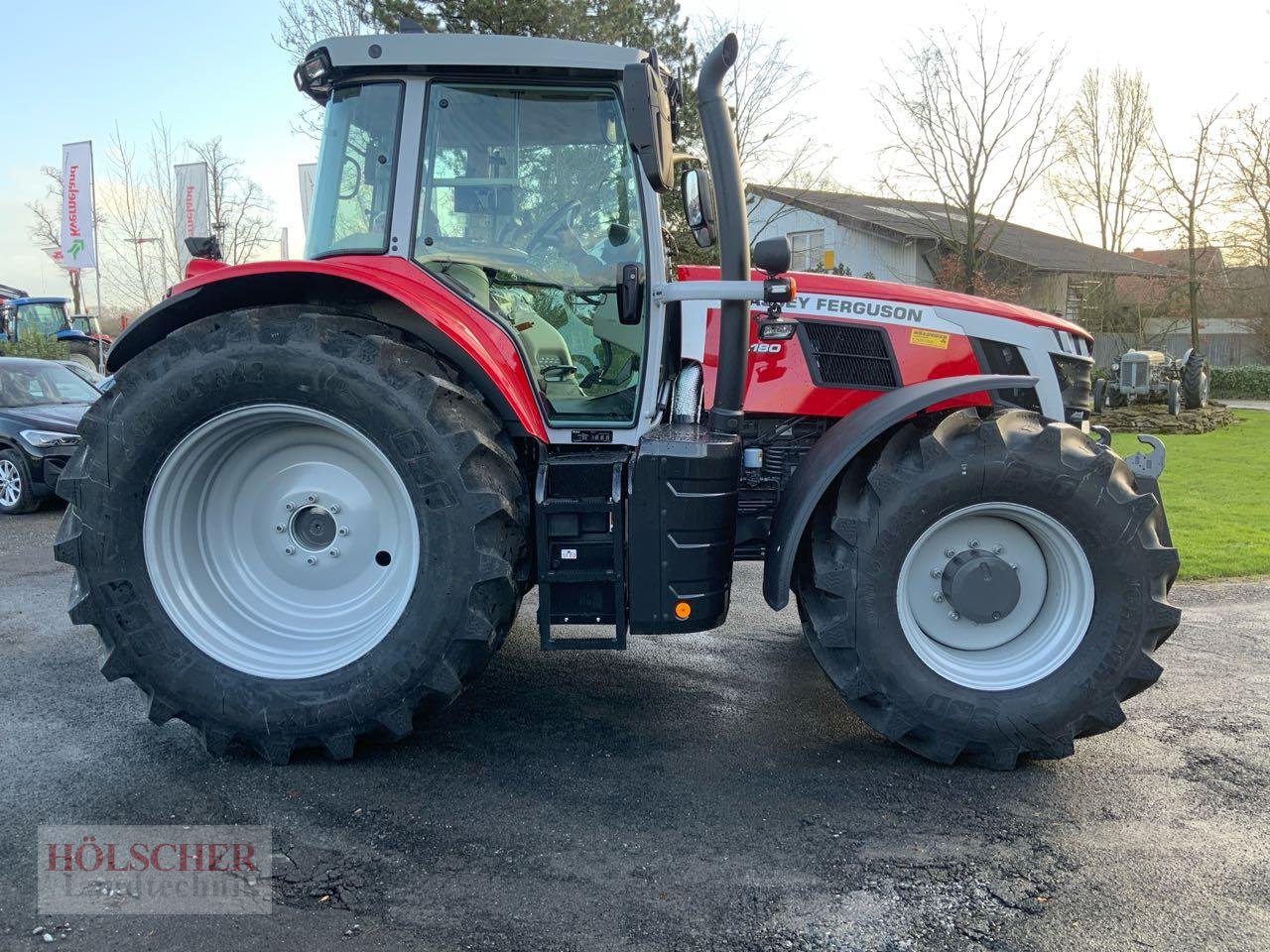 Traktor des Typs Massey Ferguson MF 7S.180 DYNA-VT, Neumaschine in Warendorf (Bild 3)