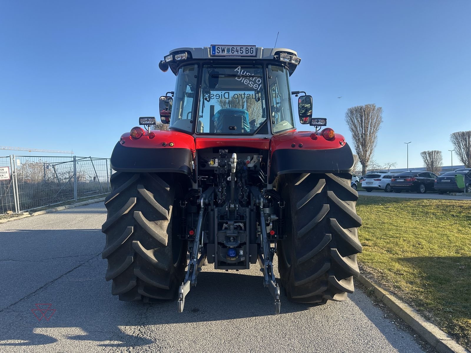 Traktor des Typs Massey Ferguson MF 7S.180, Vorführmaschine in Schwechat (Bild 5)