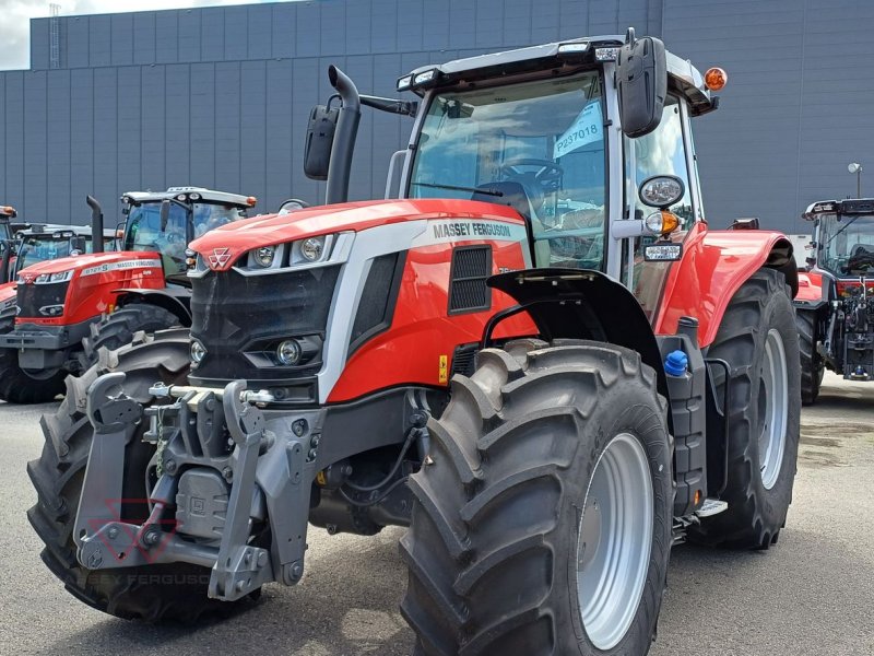 Traktor typu Massey Ferguson MF 7S.180, Neumaschine v Schwechat (Obrázek 1)