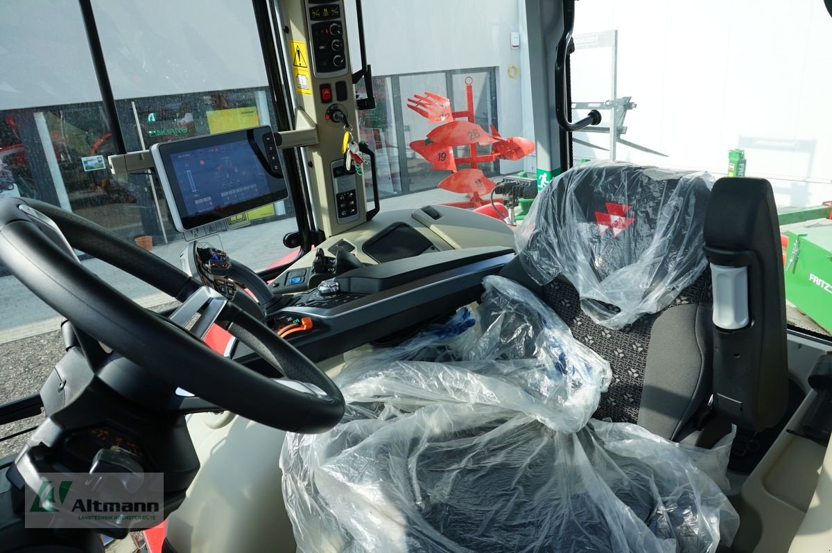 Traktor des Typs Massey Ferguson MF 7S.190 Dyna-VT Exclusive, Neumaschine in Lanzenkirchen (Bild 10)