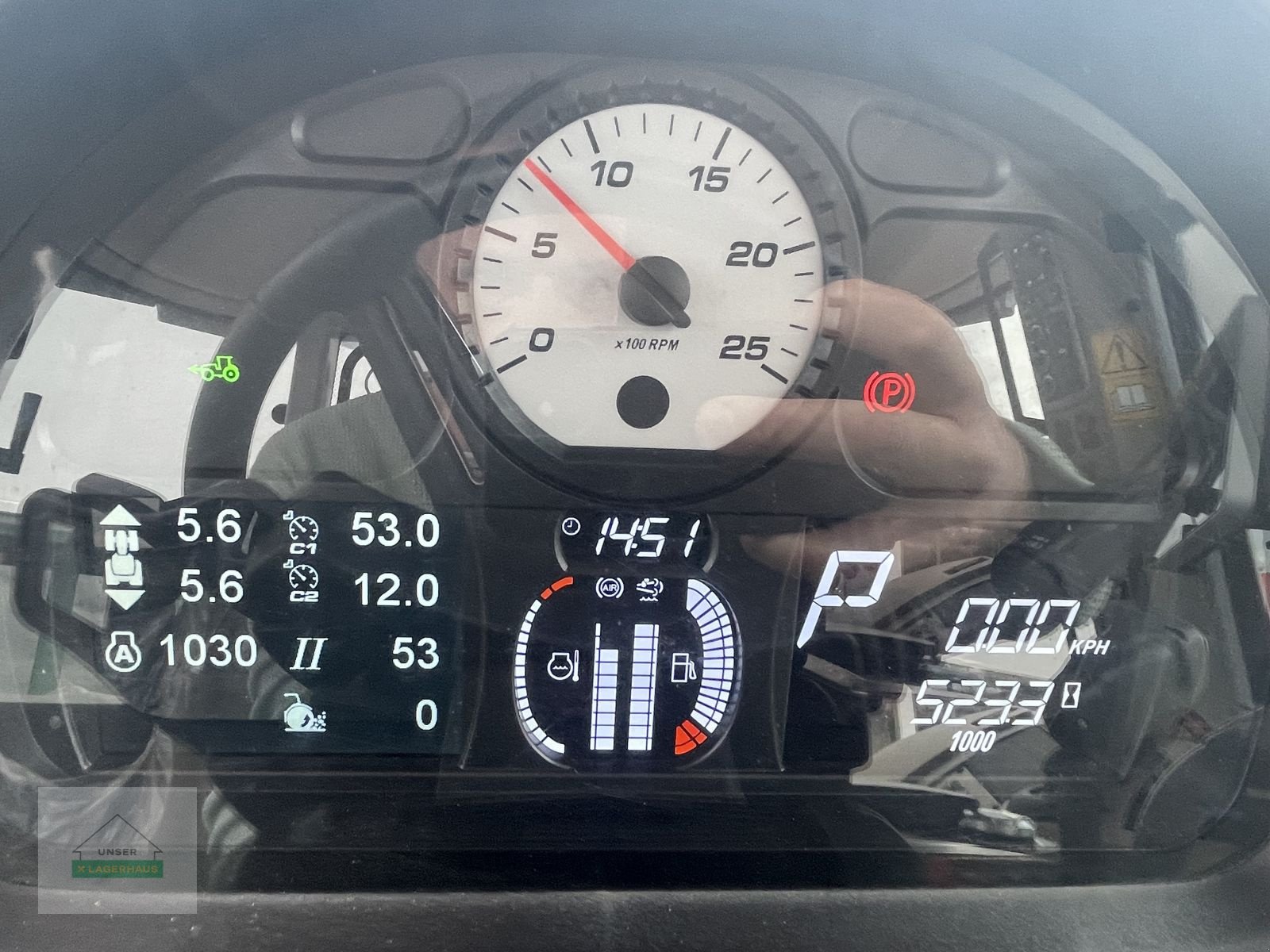 Traktor типа Massey Ferguson MF 7S.210 Dyna-VT Exclusive, Gebrauchtmaschine в Mattersburg (Фотография 14)