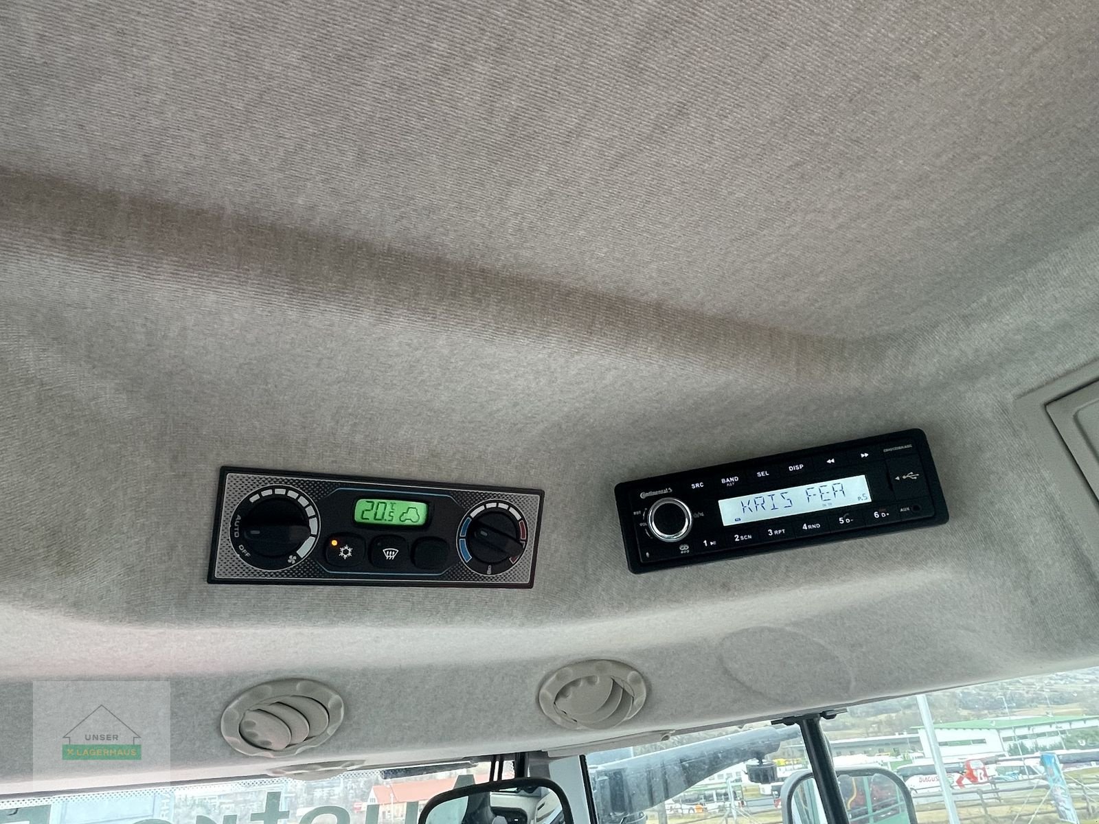 Traktor типа Massey Ferguson MF 7S.210 Dyna-VT Exclusive, Gebrauchtmaschine в Mattersburg (Фотография 13)