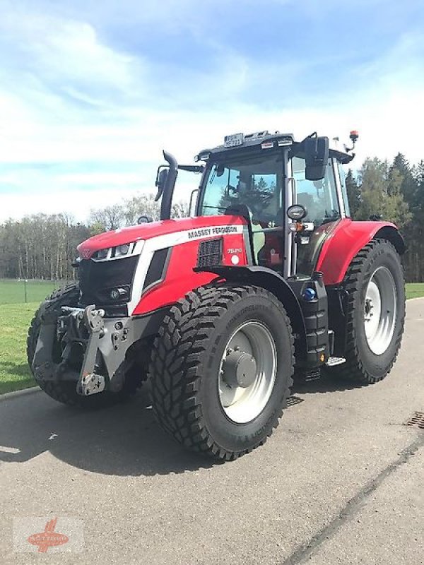 Traktor του τύπου Massey Ferguson MF 7S210 Dyna-VT, Vorführmaschine σε Oederan (Φωτογραφία 1)