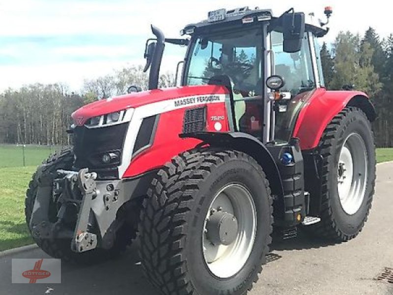 Traktor des Typs Massey Ferguson MF 7S210 Dyna-VT, Vorführmaschine in Oederan (Bild 1)