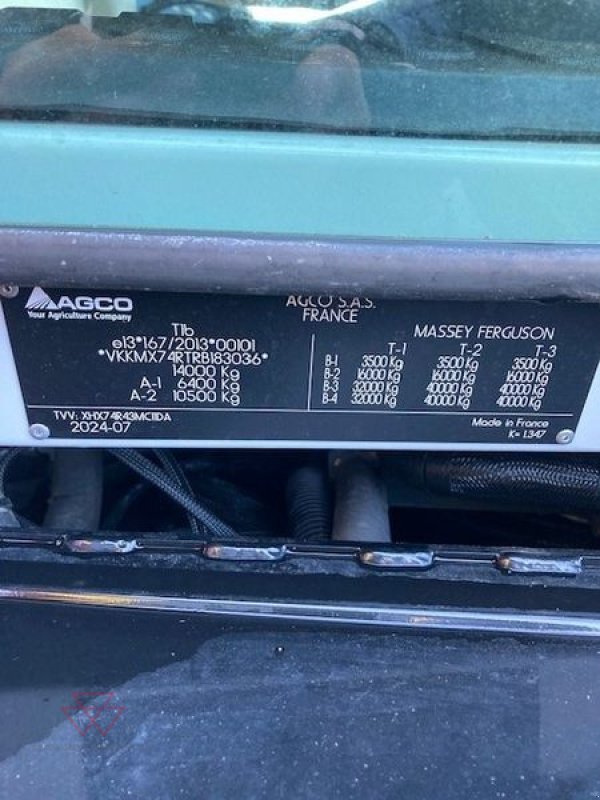 Traktor des Typs Massey Ferguson MF 7S.210, Vorführmaschine in Schwechat (Bild 2)