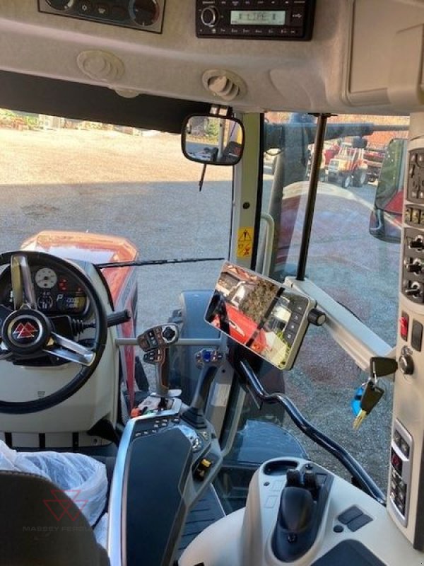 Traktor des Typs Massey Ferguson MF 7S.210, Vorführmaschine in Schwechat (Bild 7)