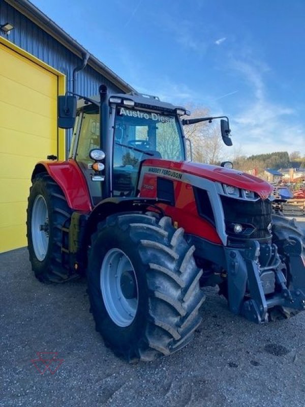 Traktor des Typs Massey Ferguson MF 7S.210, Vorführmaschine in Schwechat (Bild 12)