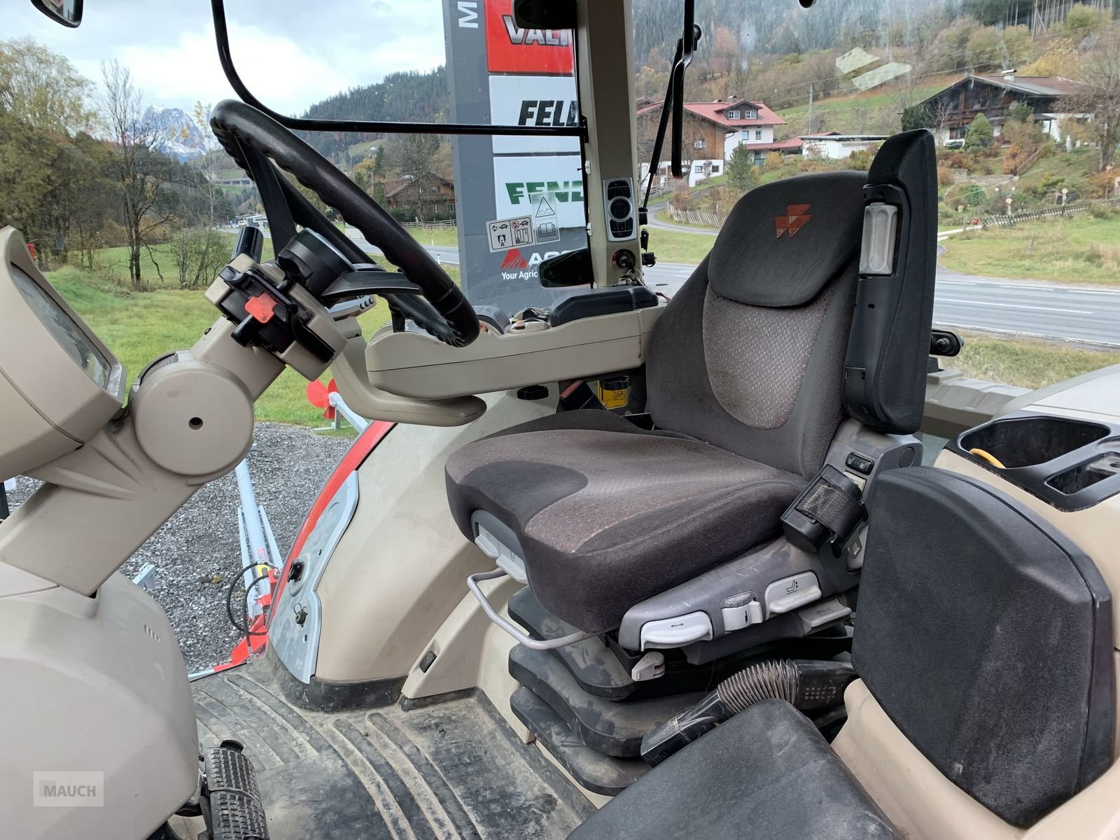 Traktor typu Massey Ferguson MF 8690 Dyna-VT, Gebrauchtmaschine v Eben (Obrázek 14)