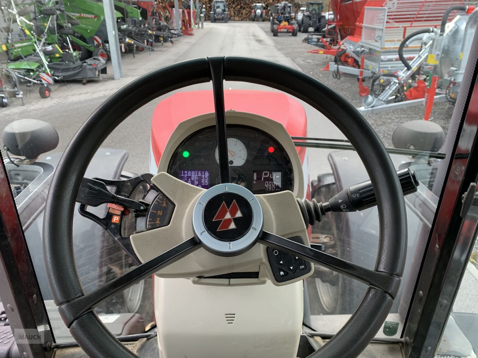 Traktor typu Massey Ferguson MF 8690 Dyna-VT, Gebrauchtmaschine v Eben (Obrázek 16)