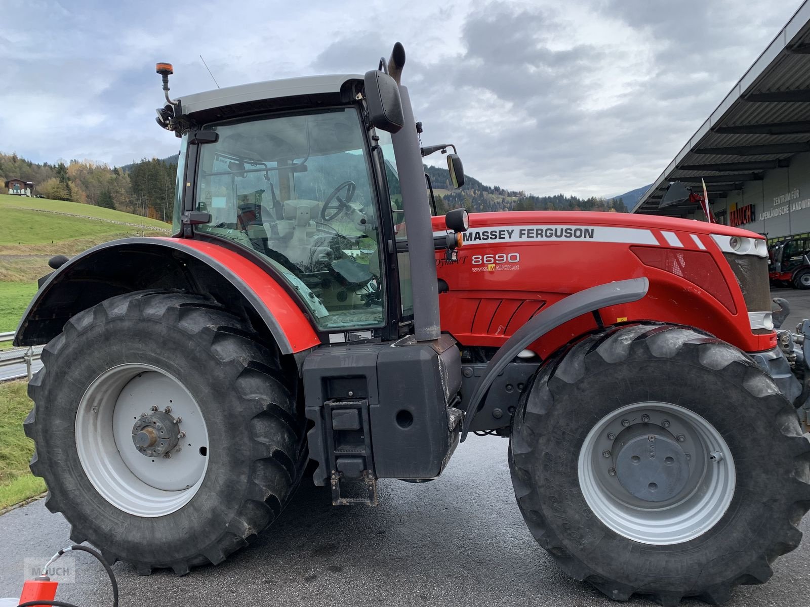 Traktor typu Massey Ferguson MF 8690 Dyna-VT, Gebrauchtmaschine v Eben (Obrázek 5)