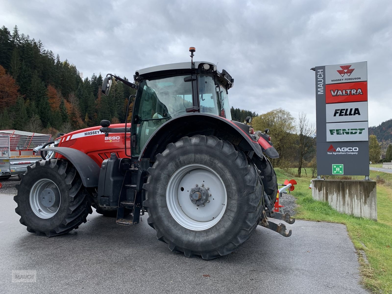 Traktor typu Massey Ferguson MF 8690 Dyna-VT, Gebrauchtmaschine v Eben (Obrázek 10)