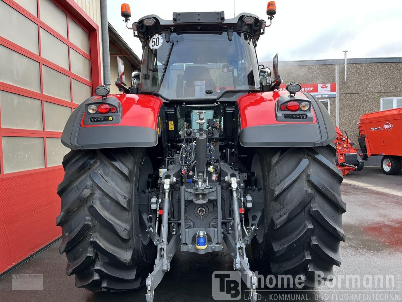 Traktor des Typs Massey Ferguson MF 8727 S Dyna-VT Exclusive, Mietmaschine in Prüm (Bild 4)
