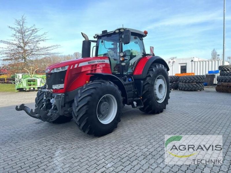 Traktor of the type Massey Ferguson MF 8737 S DYNA VT EXCLUSIVE, Gebrauchtmaschine in Calbe / Saale (Picture 1)
