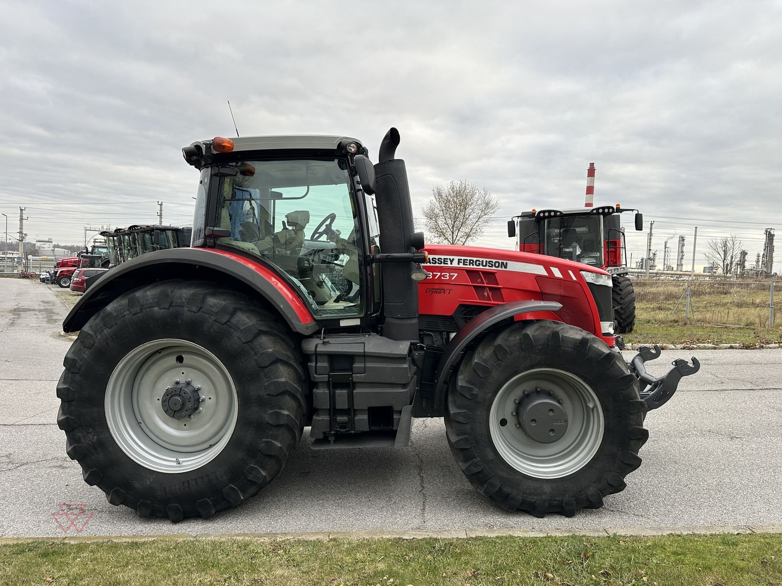 Traktor za tip Massey Ferguson MF 8737, Gebrauchtmaschine u Schwechat (Slika 11)