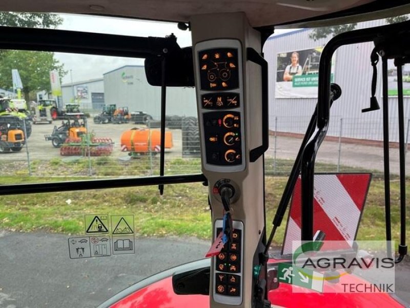 Traktor des Typs Massey Ferguson MF 8740 S DYNA VT EXCLUSIVE, Gebrauchtmaschine in Meppen (Bild 20)