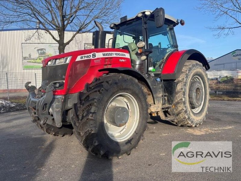 Traktor Türe ait Massey Ferguson MF 8740 S DYNA VT EXCLUSIVE, Gebrauchtmaschine içinde Meppen (resim 1)