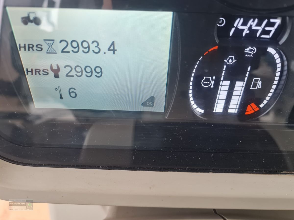 Traktor типа Massey Ferguson MF 8740 S Efficient, Gebrauchtmaschine в Gerasdorf (Фотография 15)