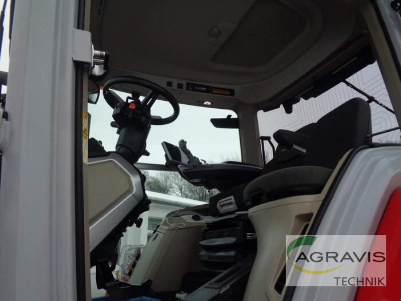 Traktor typu Massey Ferguson MF 8S.225 DYNA 7, Gebrauchtmaschine v Nartum (Obrázek 18)