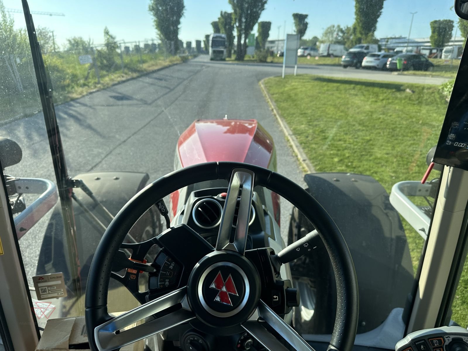 Traktor typu Massey Ferguson MF 8S.225, Neumaschine v Schwechat (Obrázek 13)