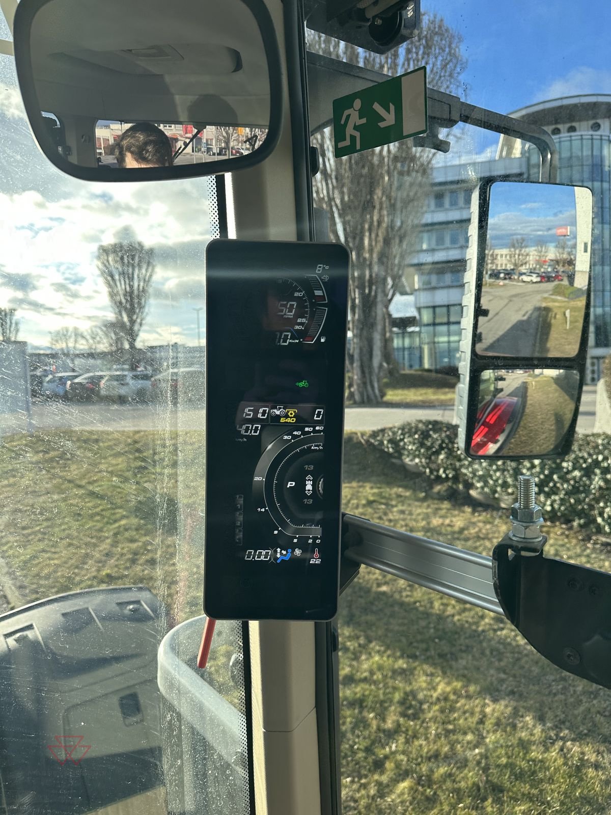 Traktor des Typs Massey Ferguson MF 8S.245, Vorführmaschine in Schwechat (Bild 13)