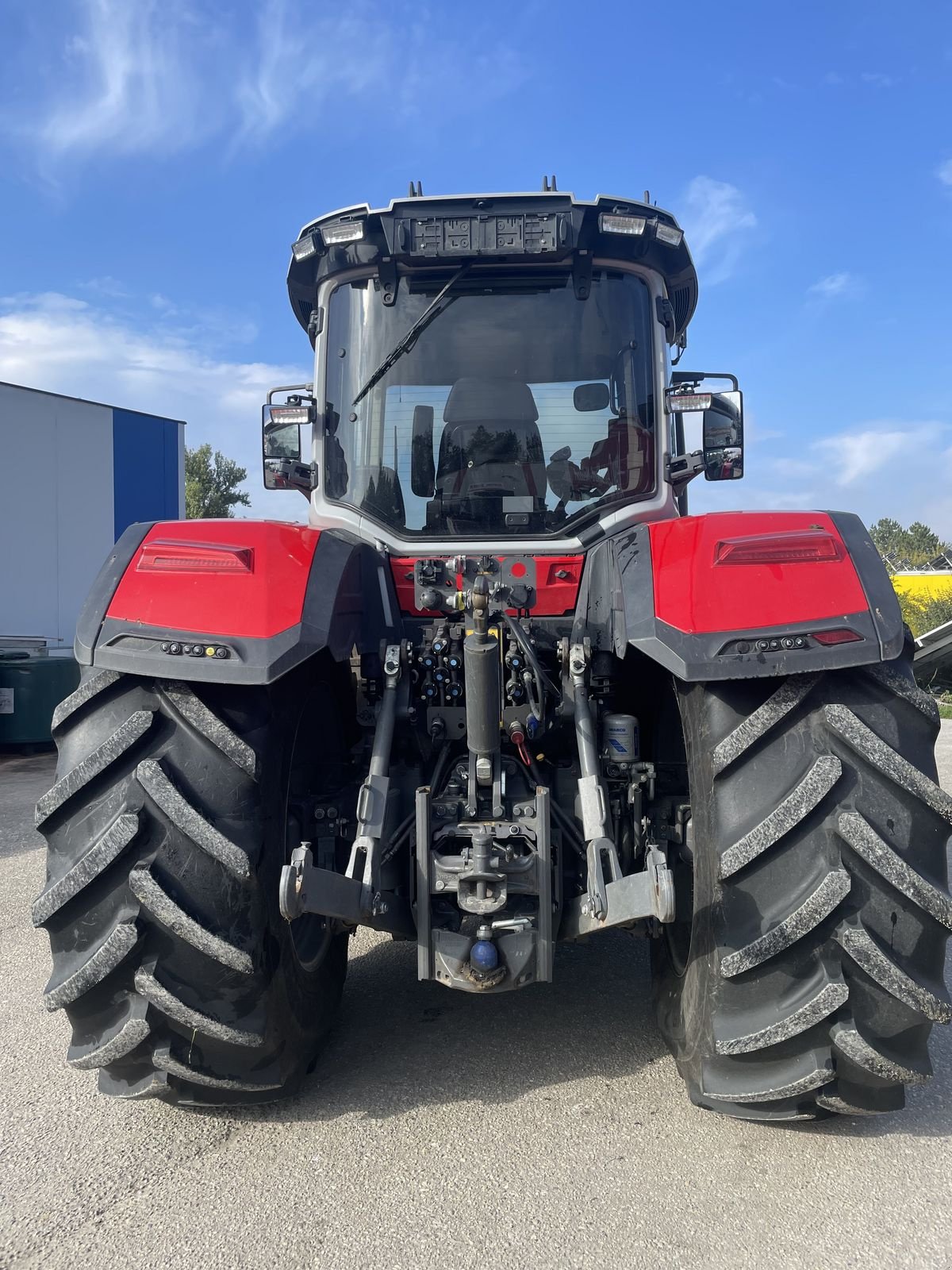 Traktor typu Massey Ferguson MF 8S.265 Dyna E-Power, Gebrauchtmaschine v Harmannsdorf (Obrázek 4)