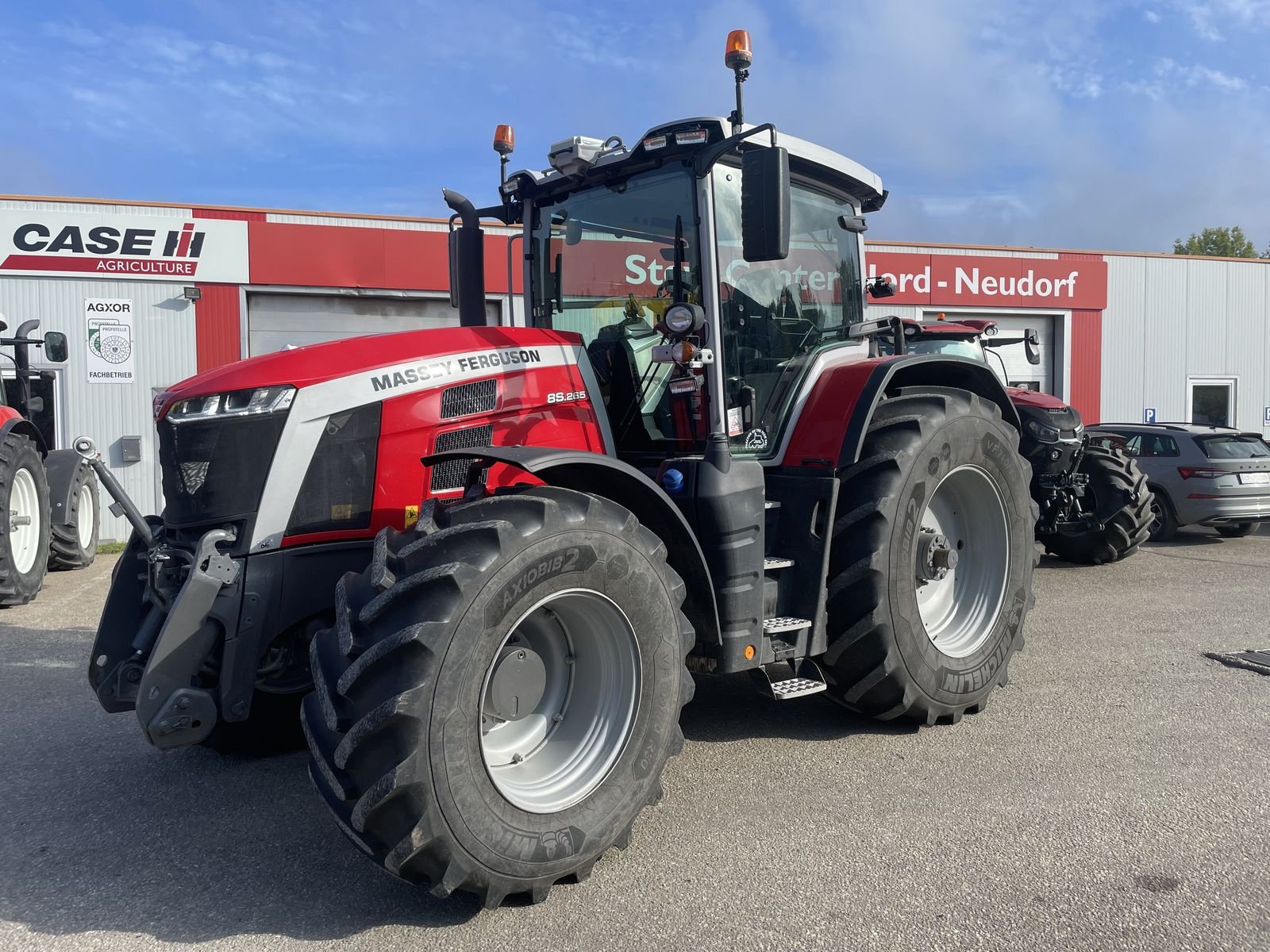 Traktor typu Massey Ferguson MF 8S.265 Dyna E-Power, Gebrauchtmaschine v Harmannsdorf (Obrázek 1)