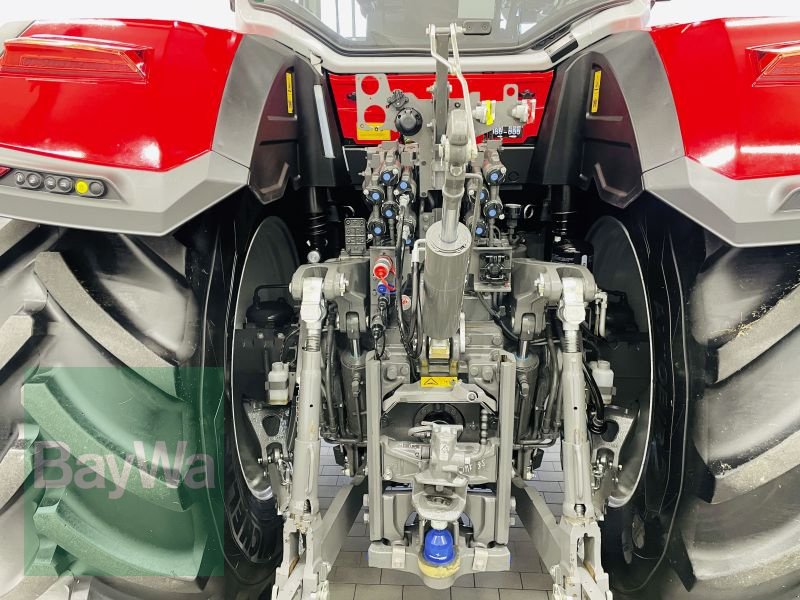 Traktor des Typs Massey Ferguson MF 8S.265 DYNA-VT EXCLUSIVE, Gebrauchtmaschine in Manching (Bild 8)