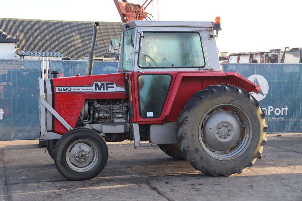 Traktor tip Massey Ferguson MF590, Gebrauchtmaschine in Antwerpen (Poză 1)
