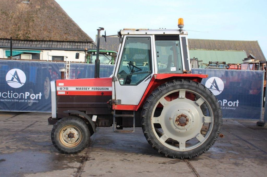 Traktor del tipo Massey Ferguson MS675, Gebrauchtmaschine en Antwerpen (Imagen 2)