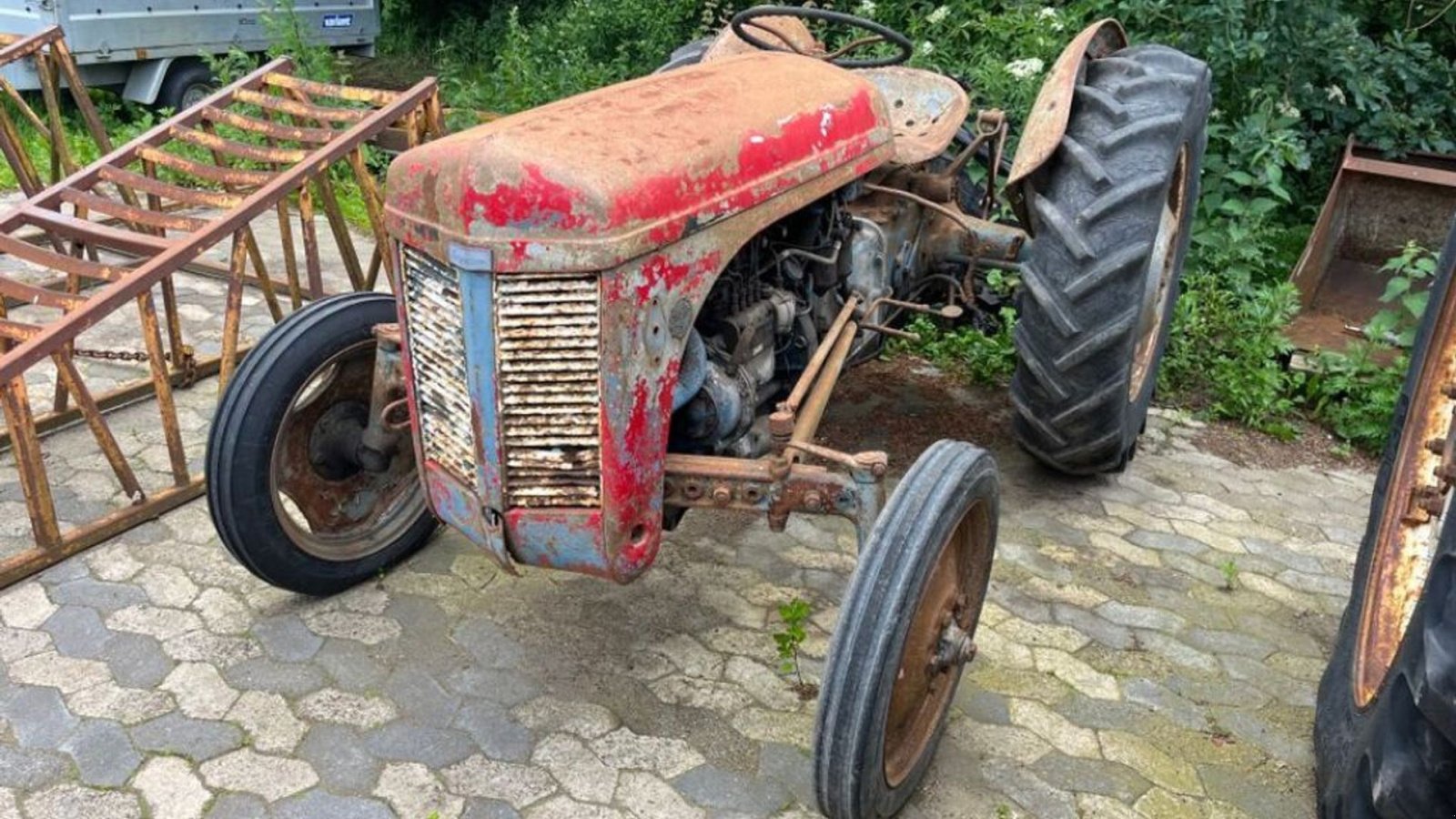 Traktor del tipo Massey Ferguson Oldtimer, Gebrauchtmaschine In Rødovre (Immagine 1)