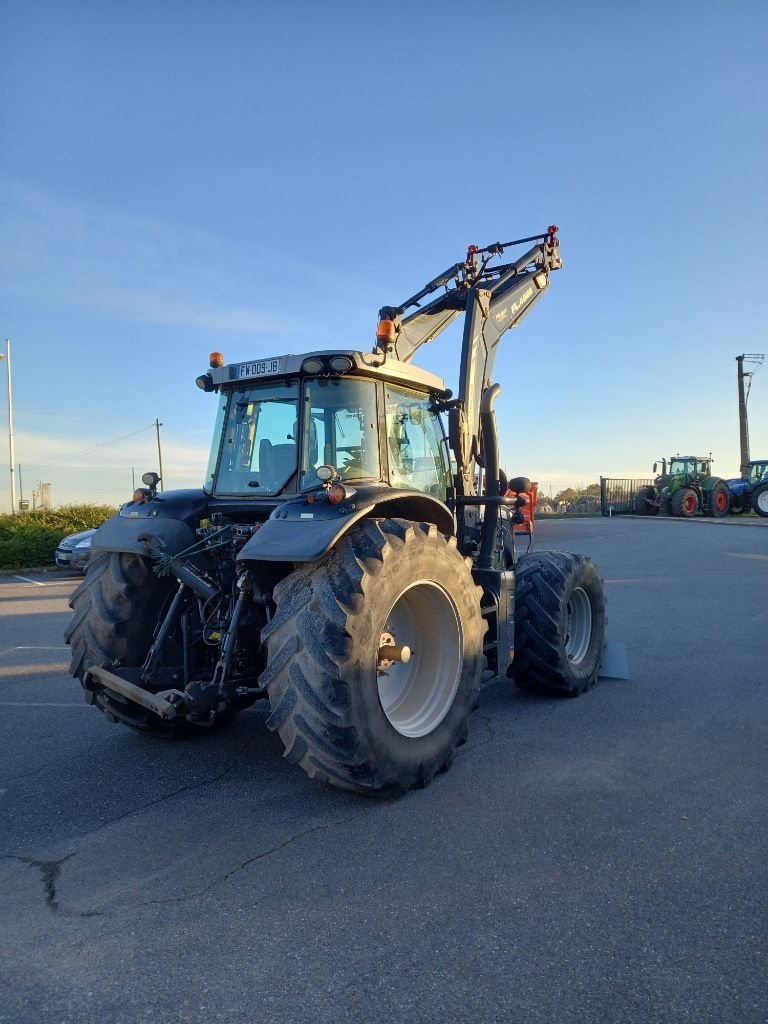 Traktor des Typs Massey Ferguson S 7719 DYNA-VT EXCLUSIVE, Gebrauchtmaschine in Calmont (Bild 3)