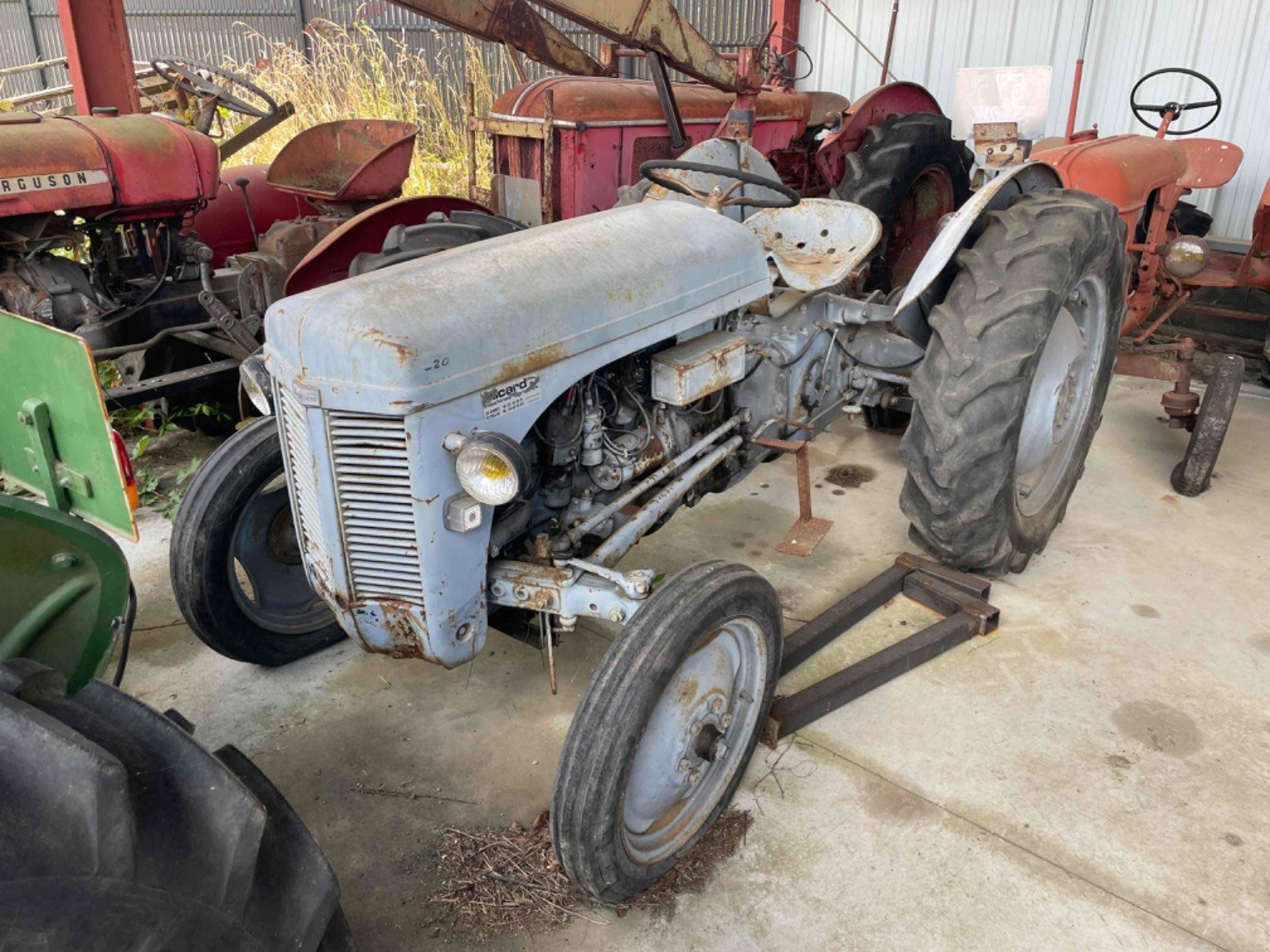 Traktor typu Massey Ferguson Tracteur agricole TEA 20 Ferguson, Gebrauchtmaschine v LA SOUTERRAINE (Obrázek 1)