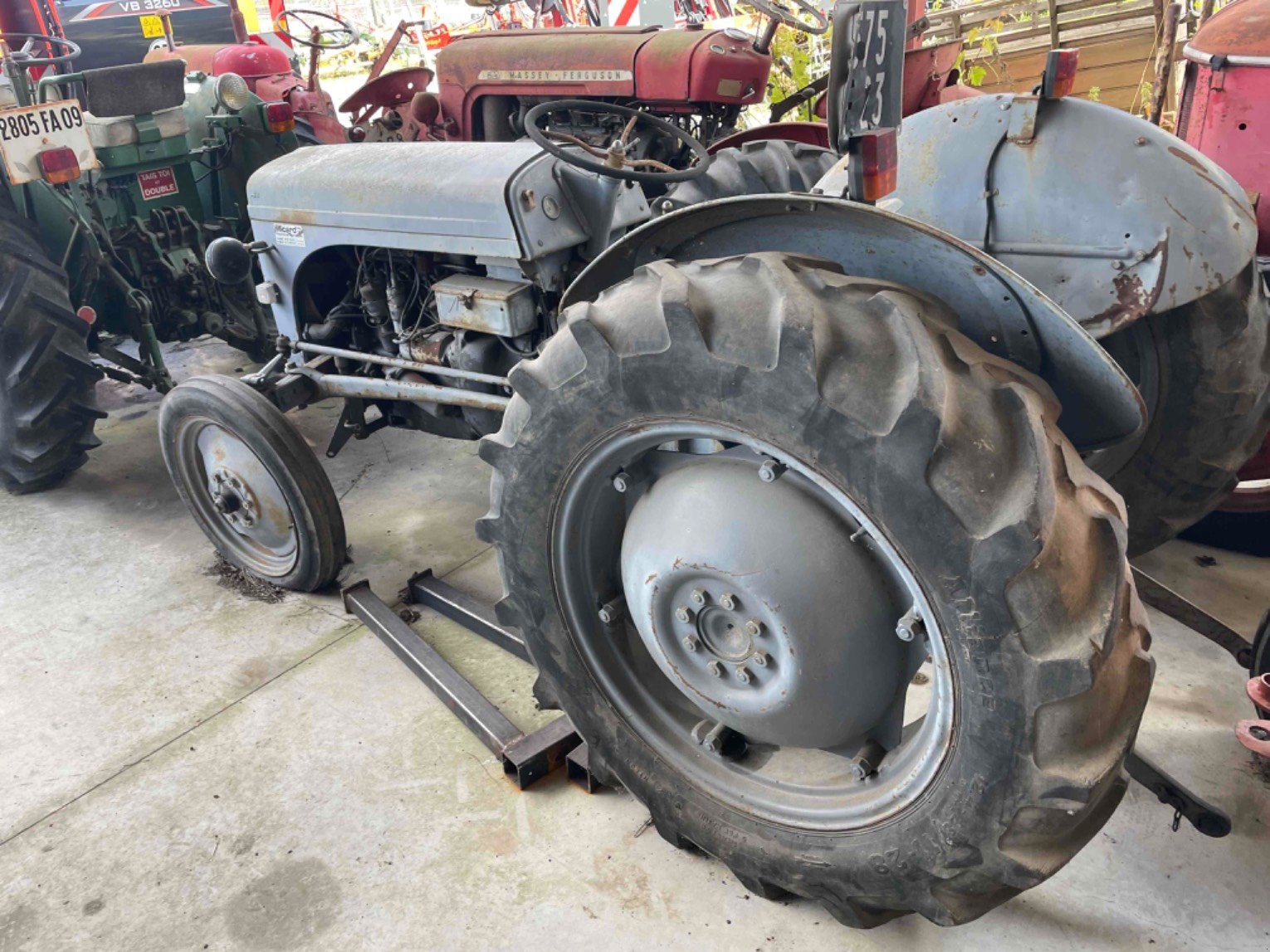 Traktor typu Massey Ferguson Tracteur agricole TEA 20 Ferguson, Gebrauchtmaschine v LA SOUTERRAINE (Obrázek 3)