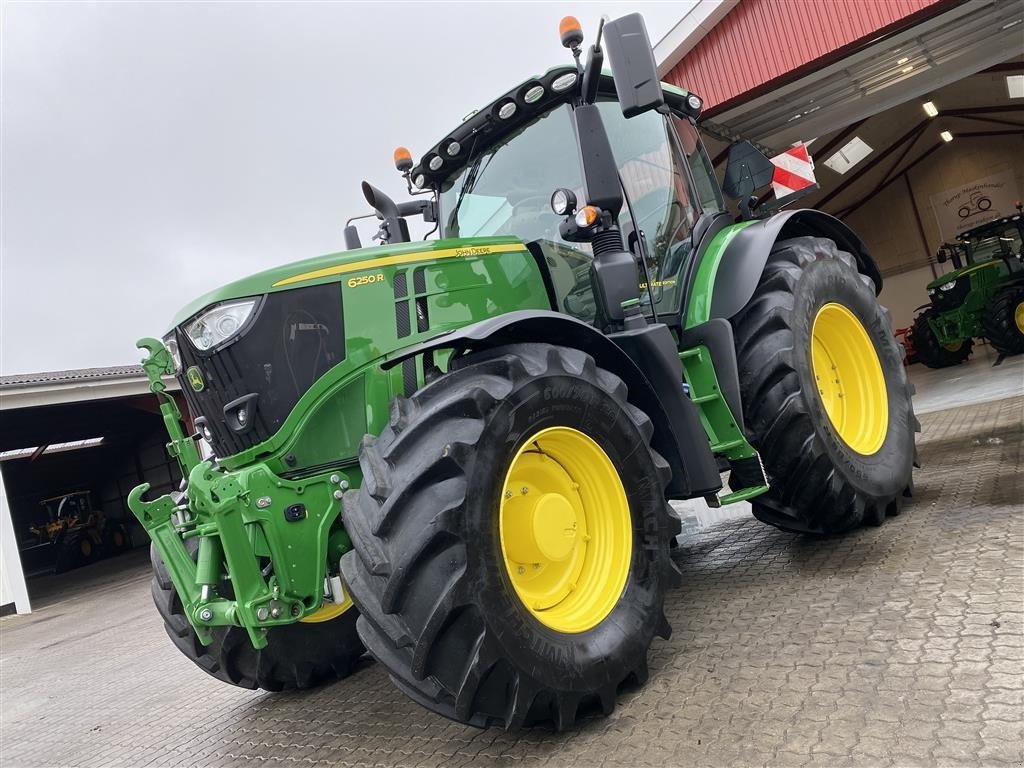 Traktor типа Massey Ferguson TRAKTORER KØBES - ALLE MÆRKER OG MODELLER, Gebrauchtmaschine в Nørager (Фотография 10)