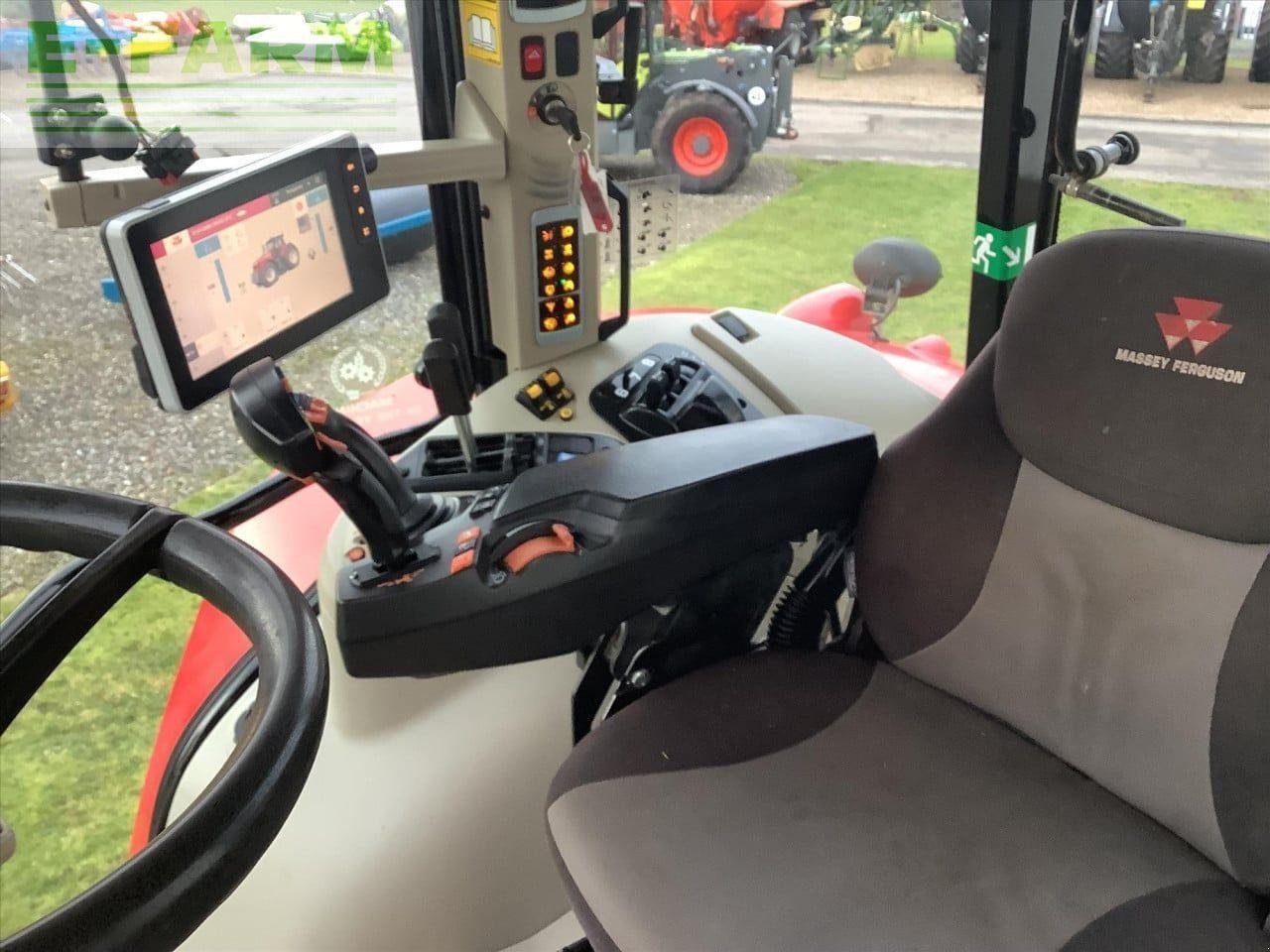 Traktor of the type Massey Ferguson USED 6716S, Gebrauchtmaschine in CARLISLE (Picture 4)