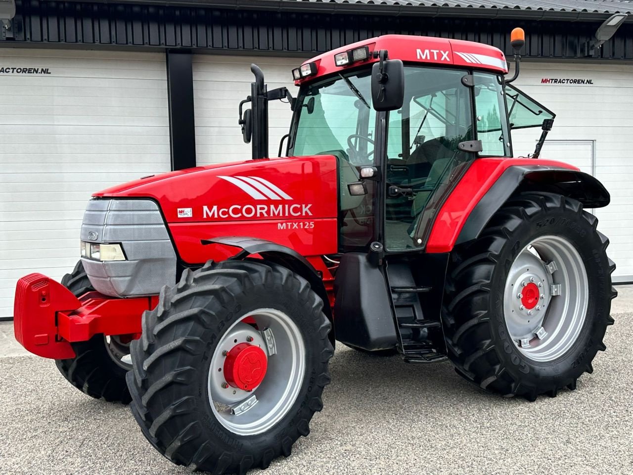 Traktor del tipo McCormick 125, Gebrauchtmaschine en Linde (dr) (Imagen 7)